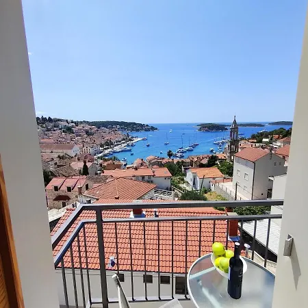 Brand New W Balcony & Perfect Seaview At Center
